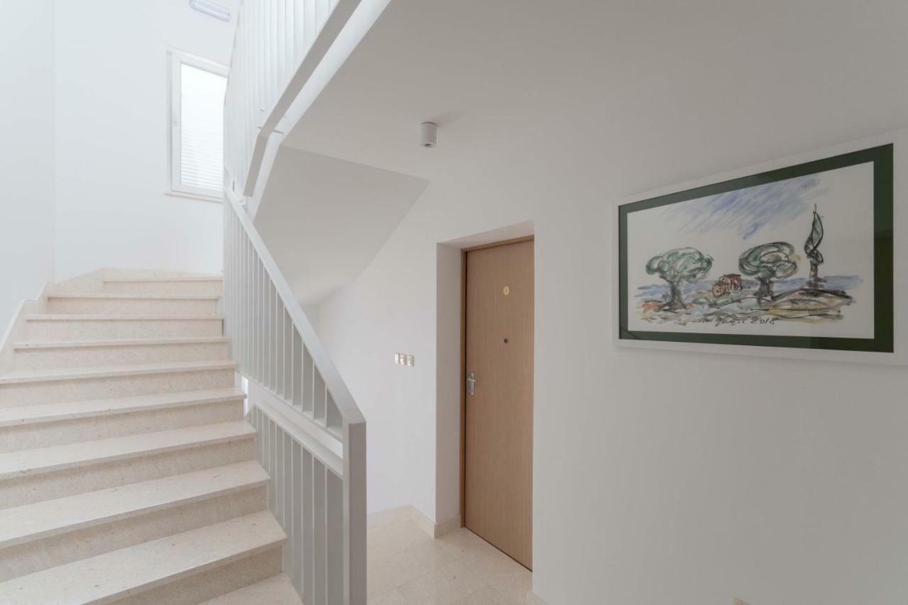 Apartment House Ivan John Podstrana Zewnętrze zdjęcie